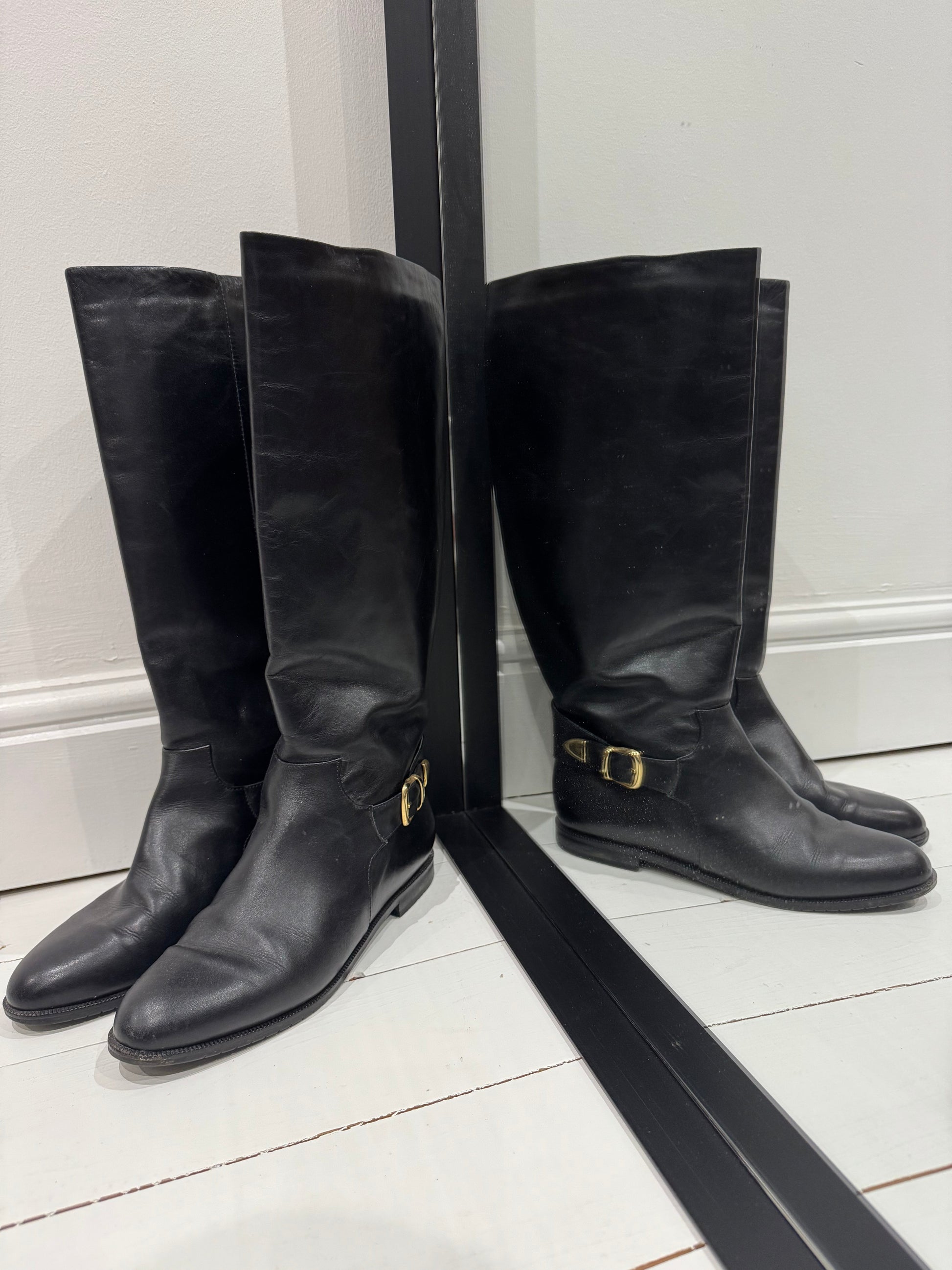 Italian Leather Knee High Boots in Black