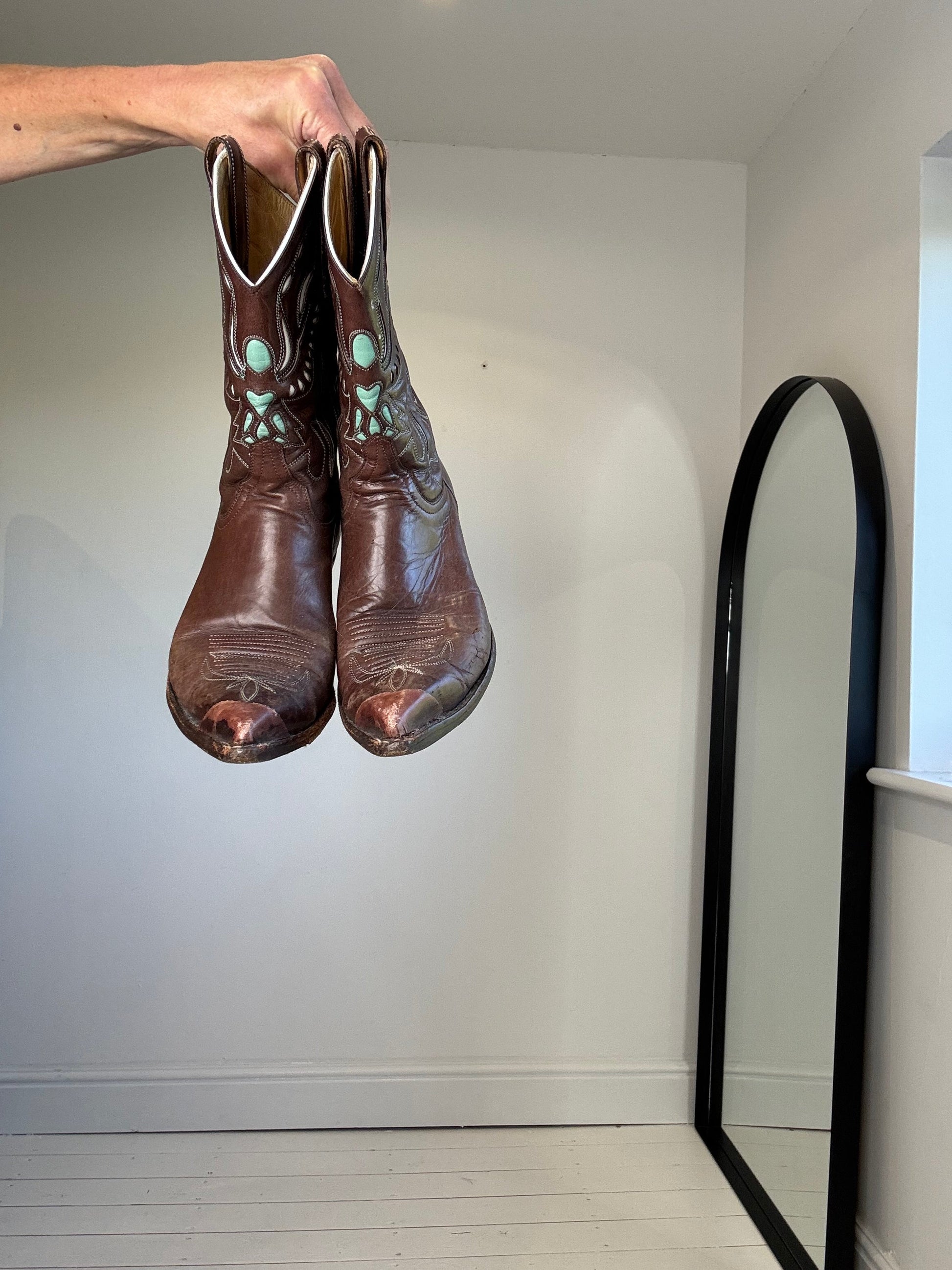 Vintage Cowboy Boots with Coloured Cutwork Detail