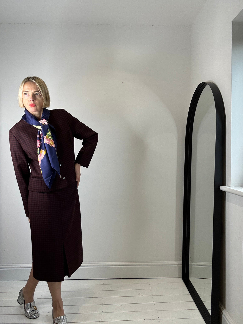 Wool Check Skirt with Box Pleat in Burgundy and Black