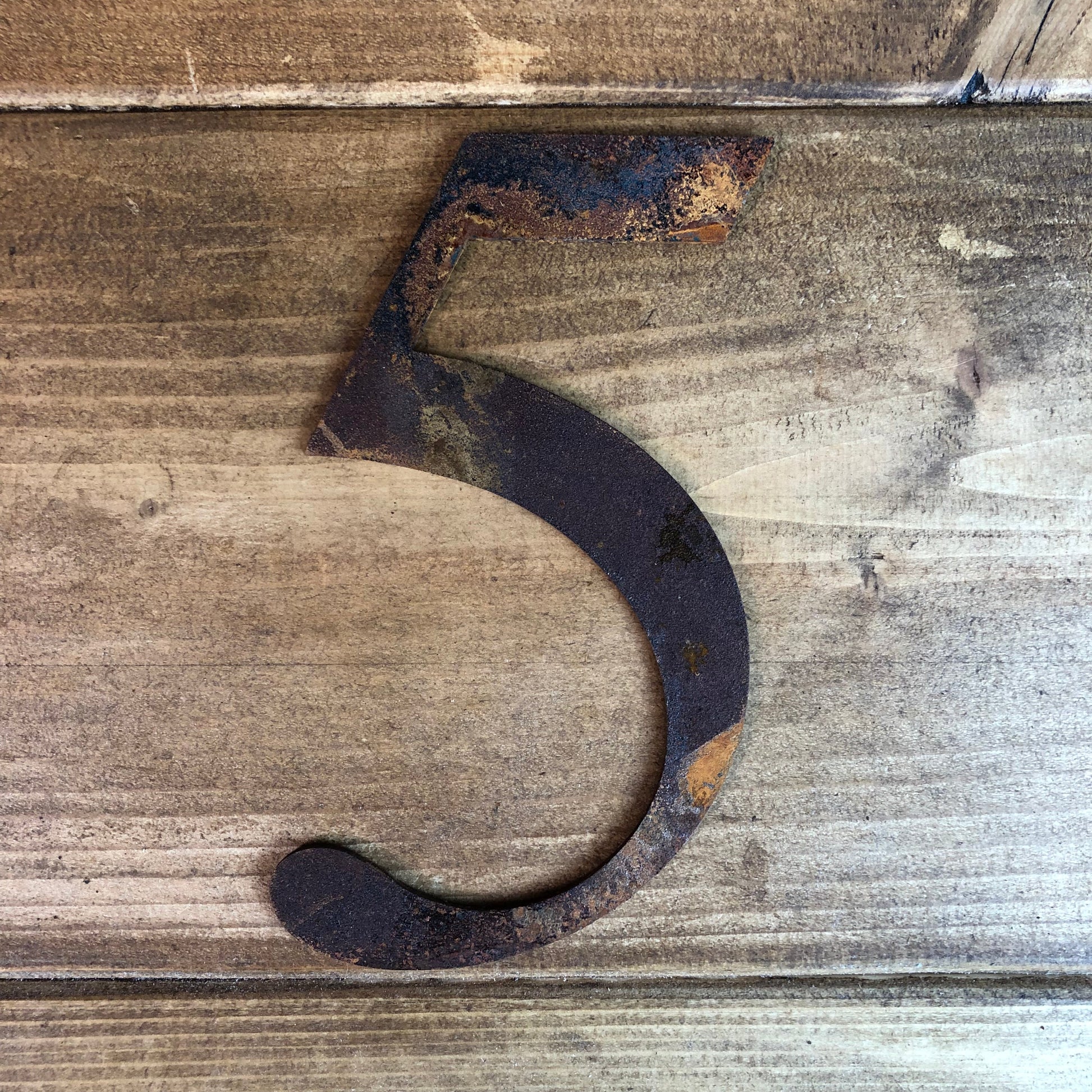 5 Inch Rusty Metal Alphabet Letters and Numbers A-Z 0-9