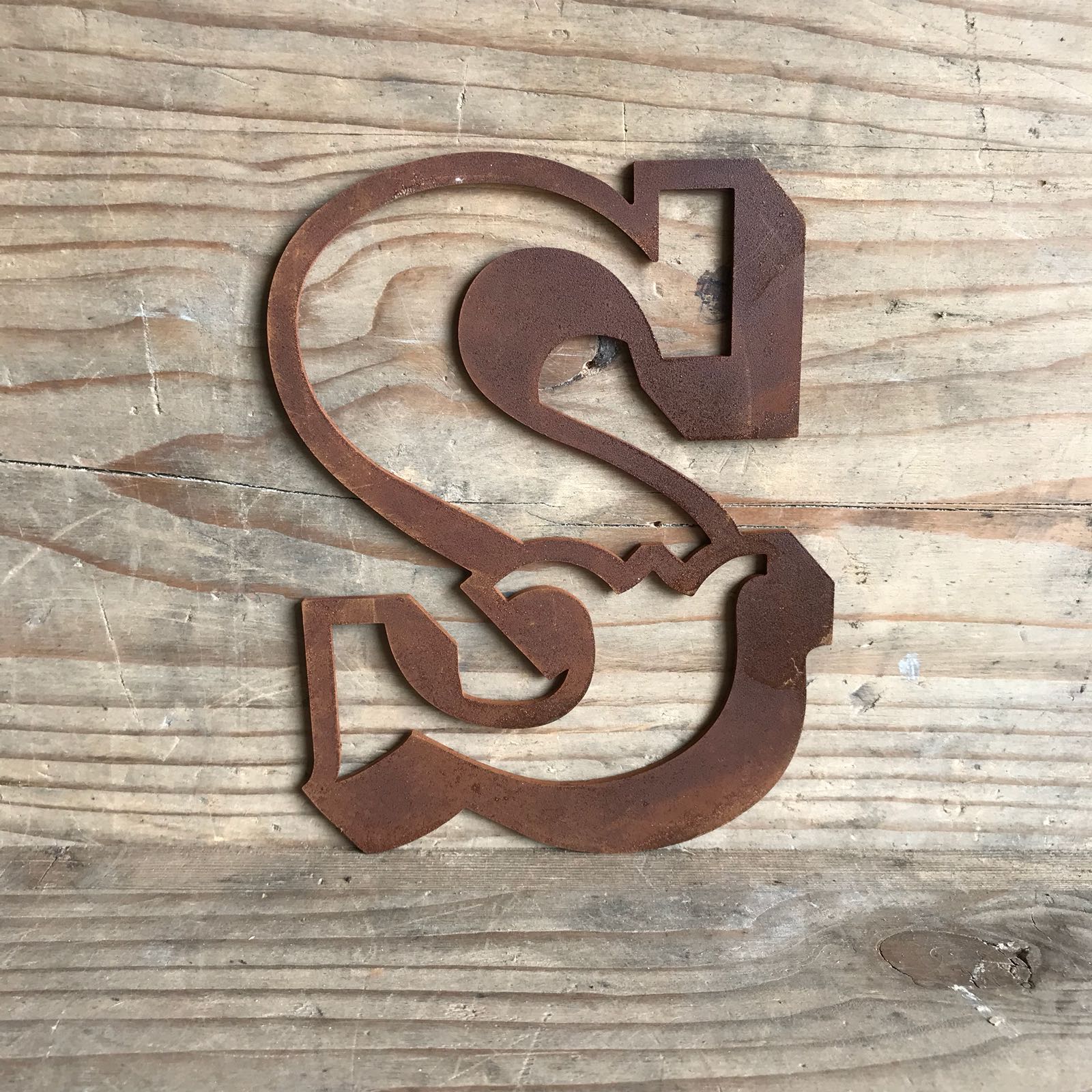 Rusty 5 Inch Carnival Metal Letters A to Z