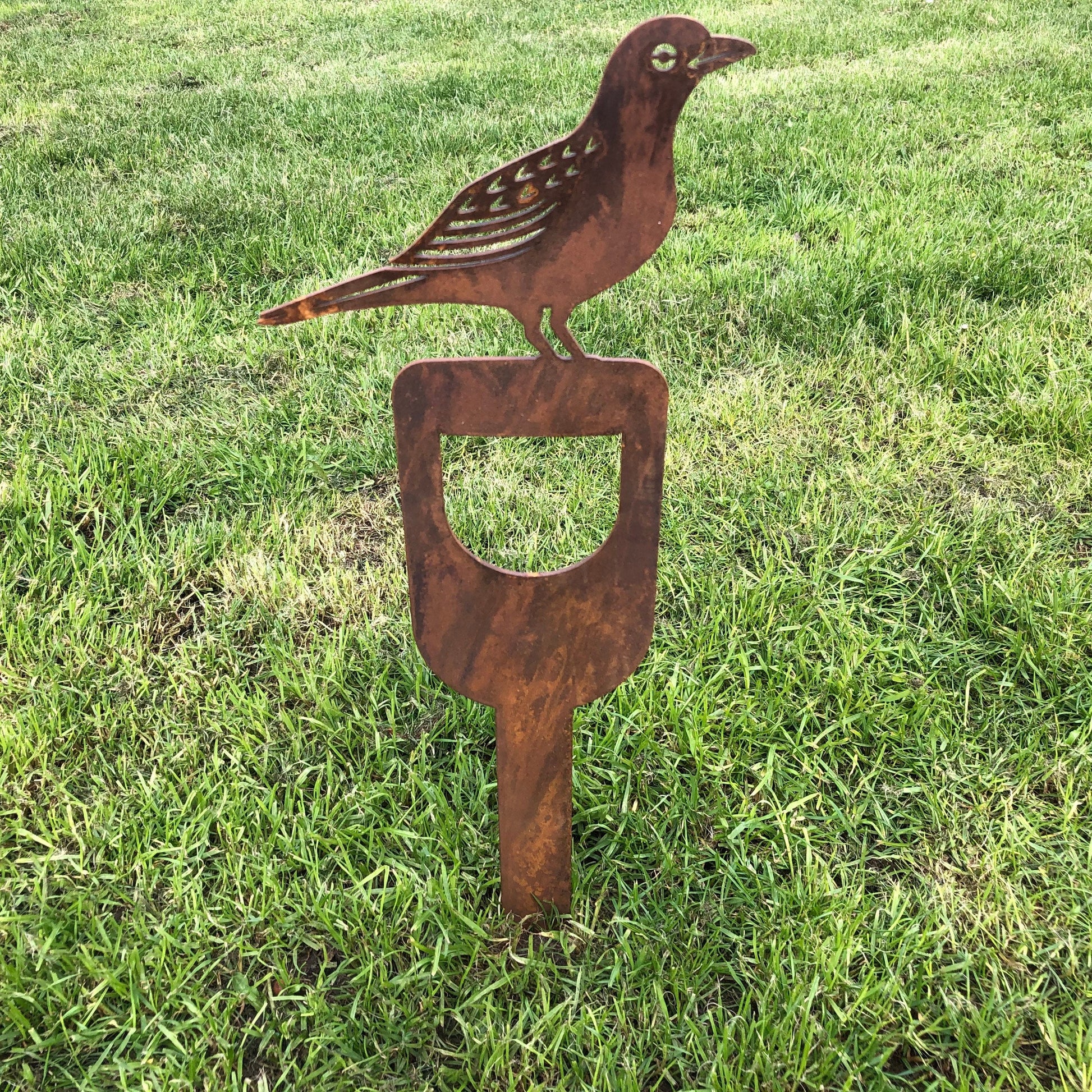 Rusty Metal Blackbird Garden Stake Decoration