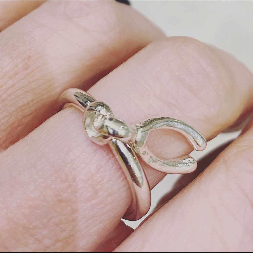 Wishbone Dangle Ring in Sterling Silver