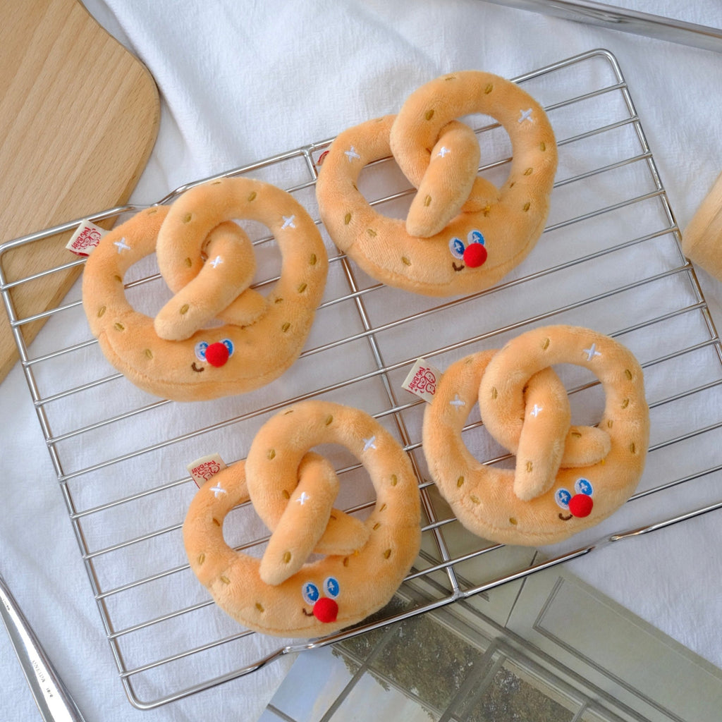 Pretzel Bag Charm Plush Toy