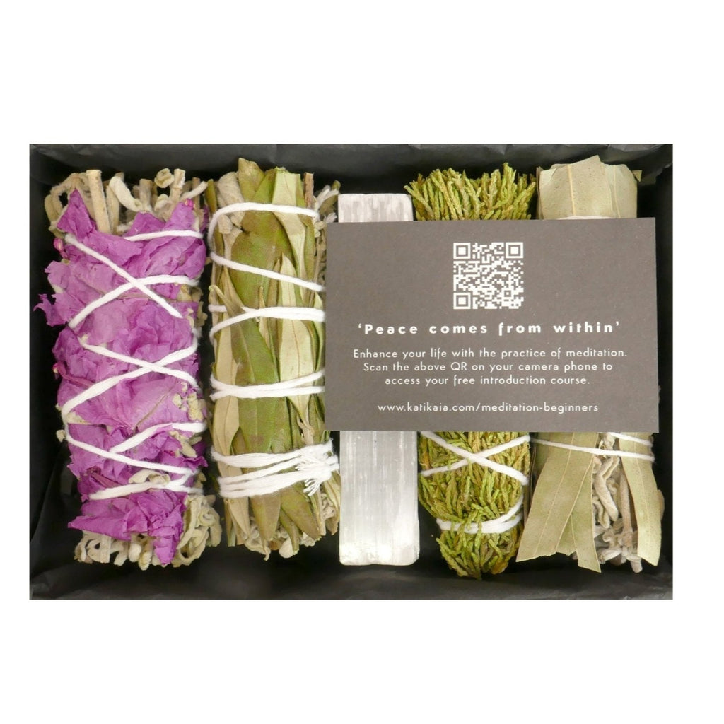 Dried Flower Sage Selenite and Cedar Cleansing Kit