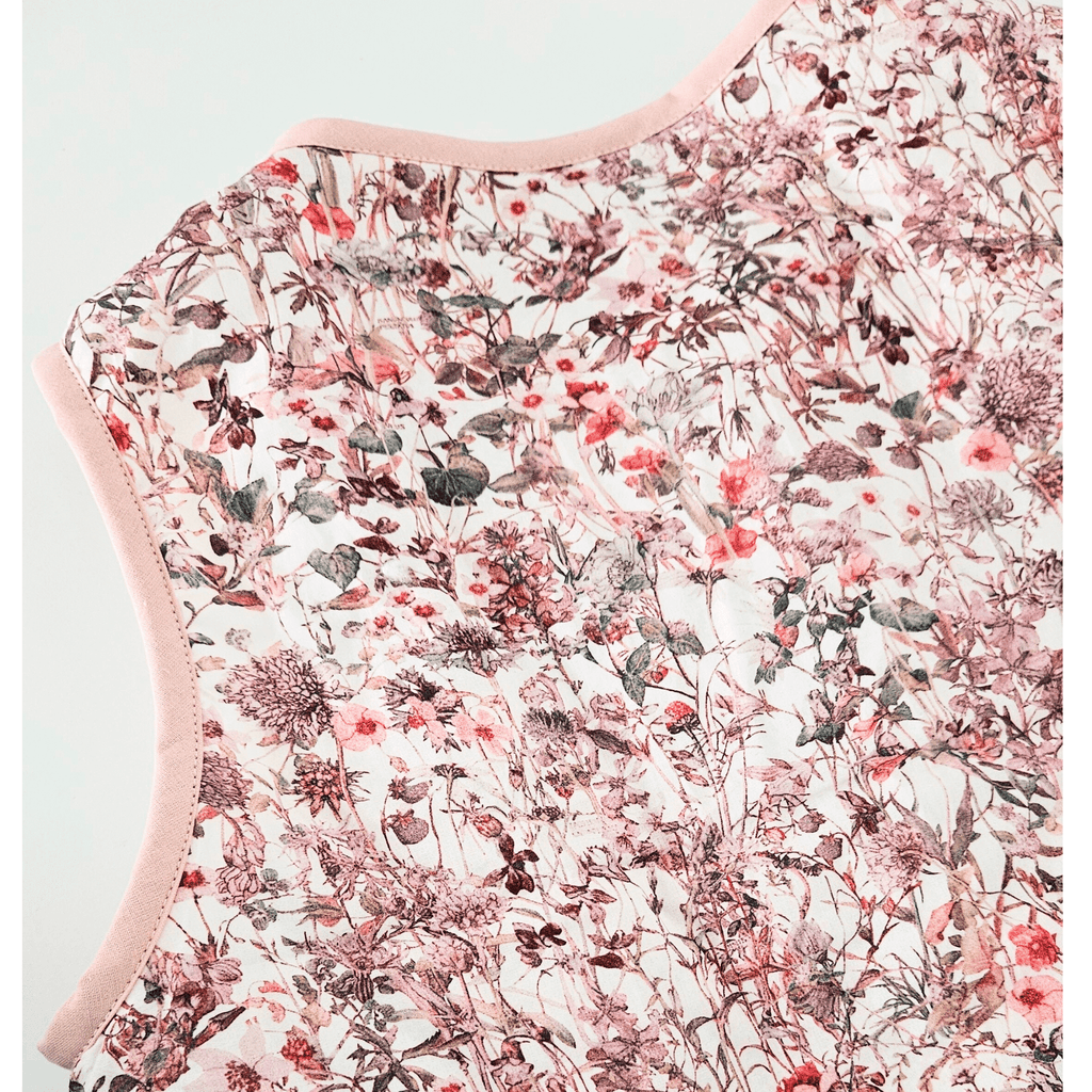 Rosablomst Rather Splendid Vest