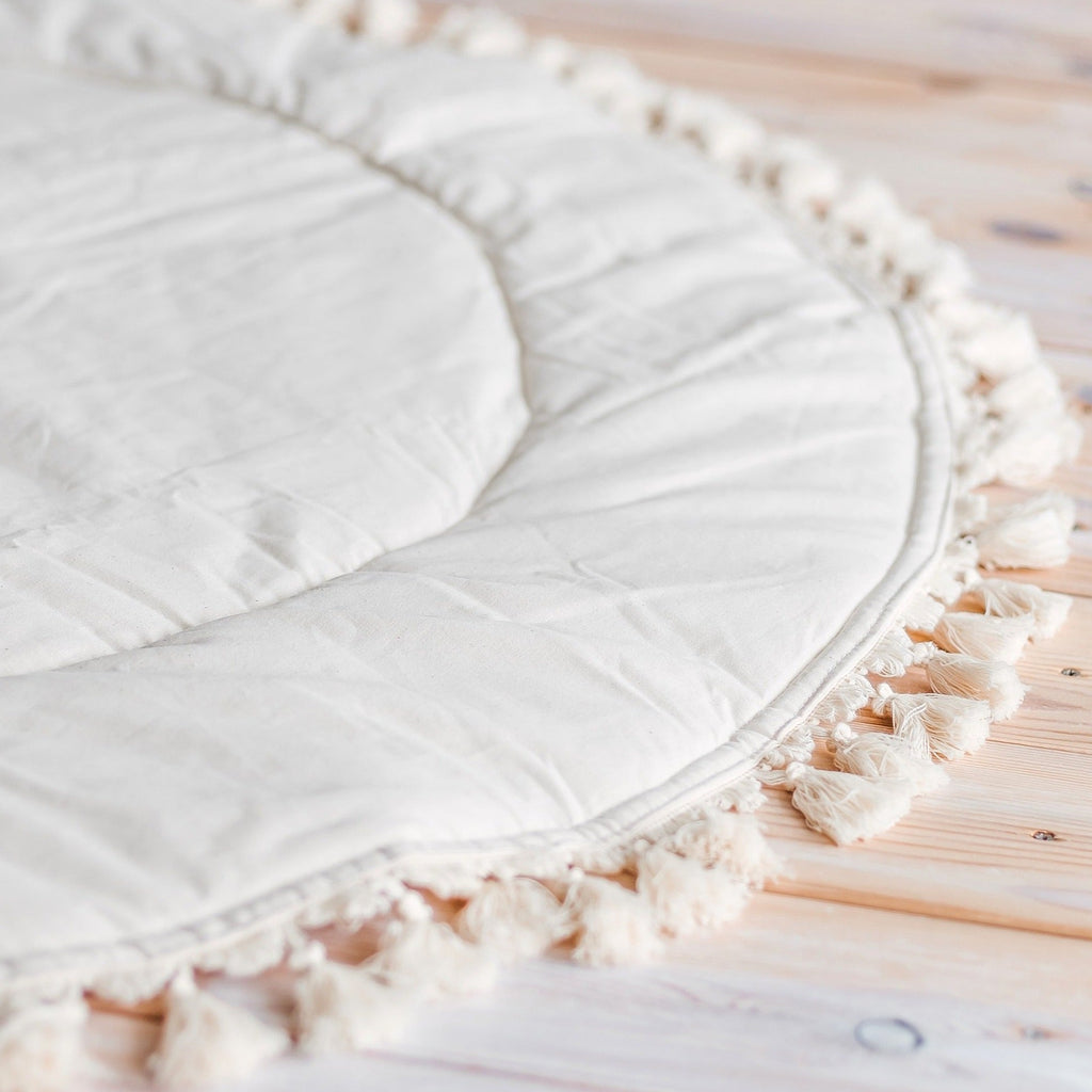 Padded Kids Play Mat in Ecru with Tassels