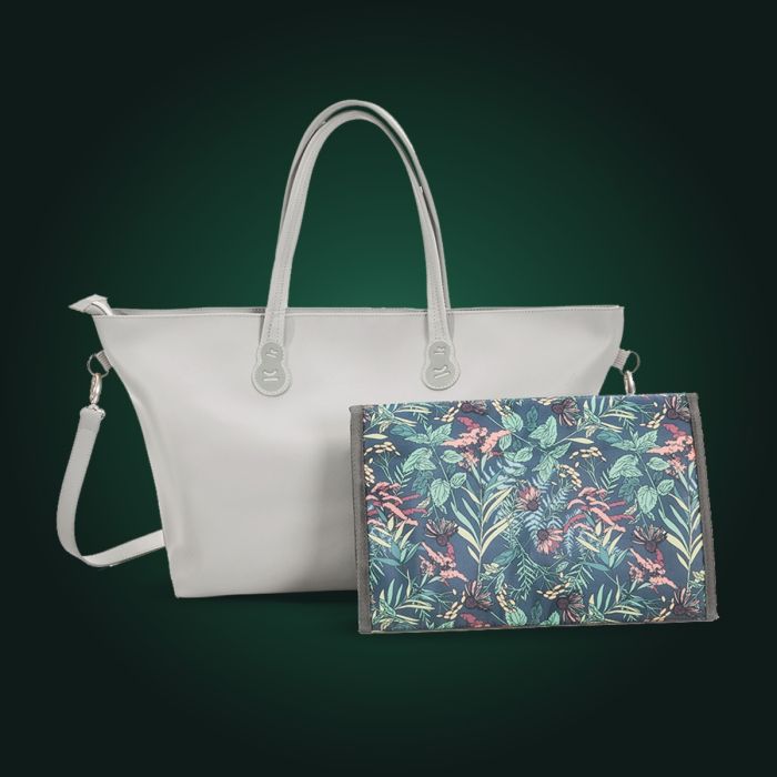 Kinderkraft Treasurebag – Elegant & Versatile Parenting Bag by Kinderkraft at www.brixbailey.com