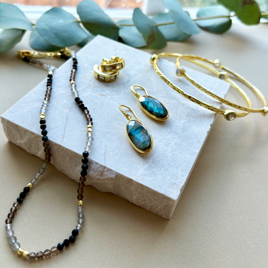 Cora Chunky Huggie Hoops Labradorite