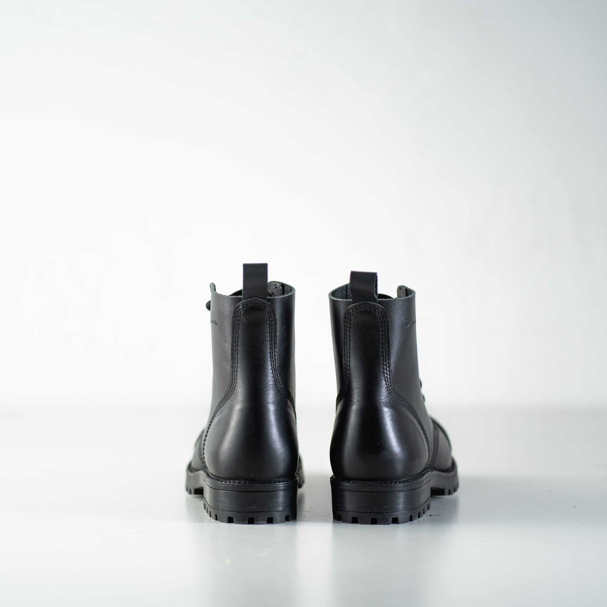 517 Aviator Boots – Unisex, Water-Repellent & Durable Leather by Samelin at www.brixbailey.com