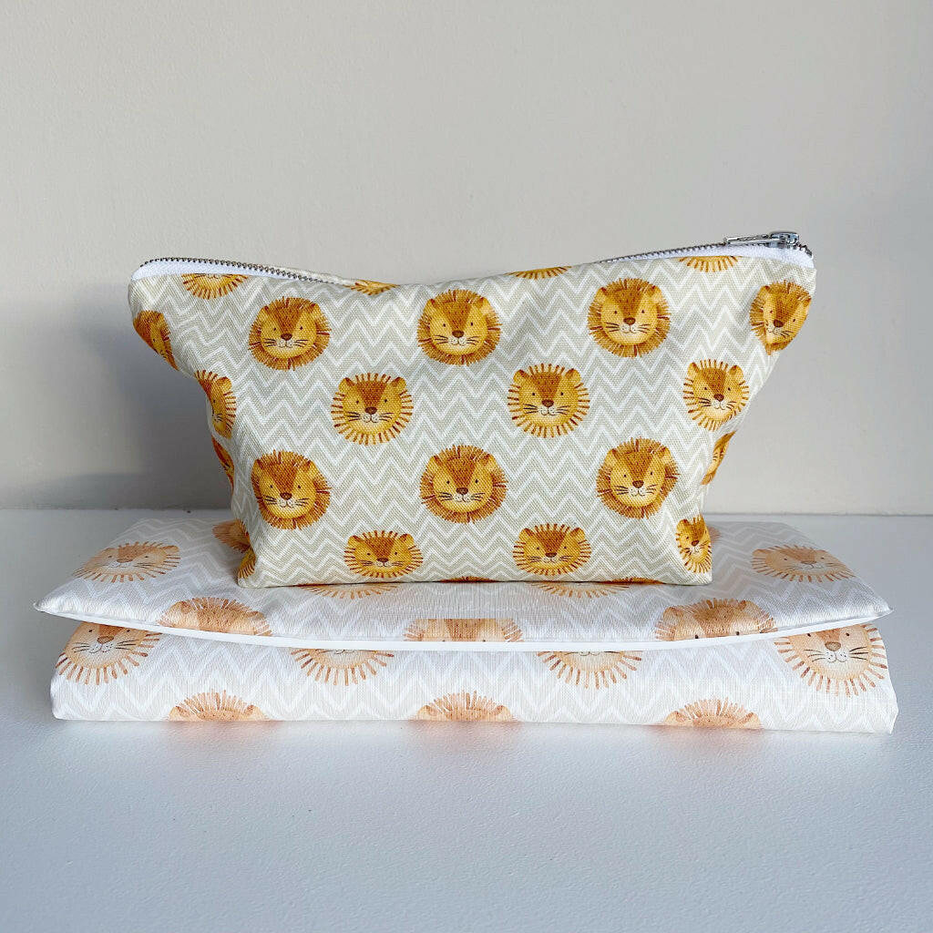 Nappy Wallet - Leo Lion Print