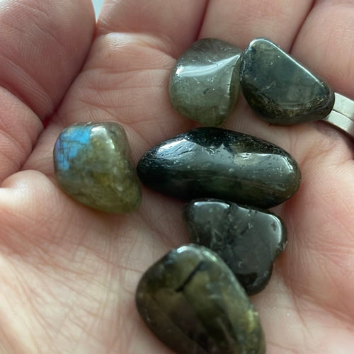 Labradorite Tumblestone Gemstone 10-20mm