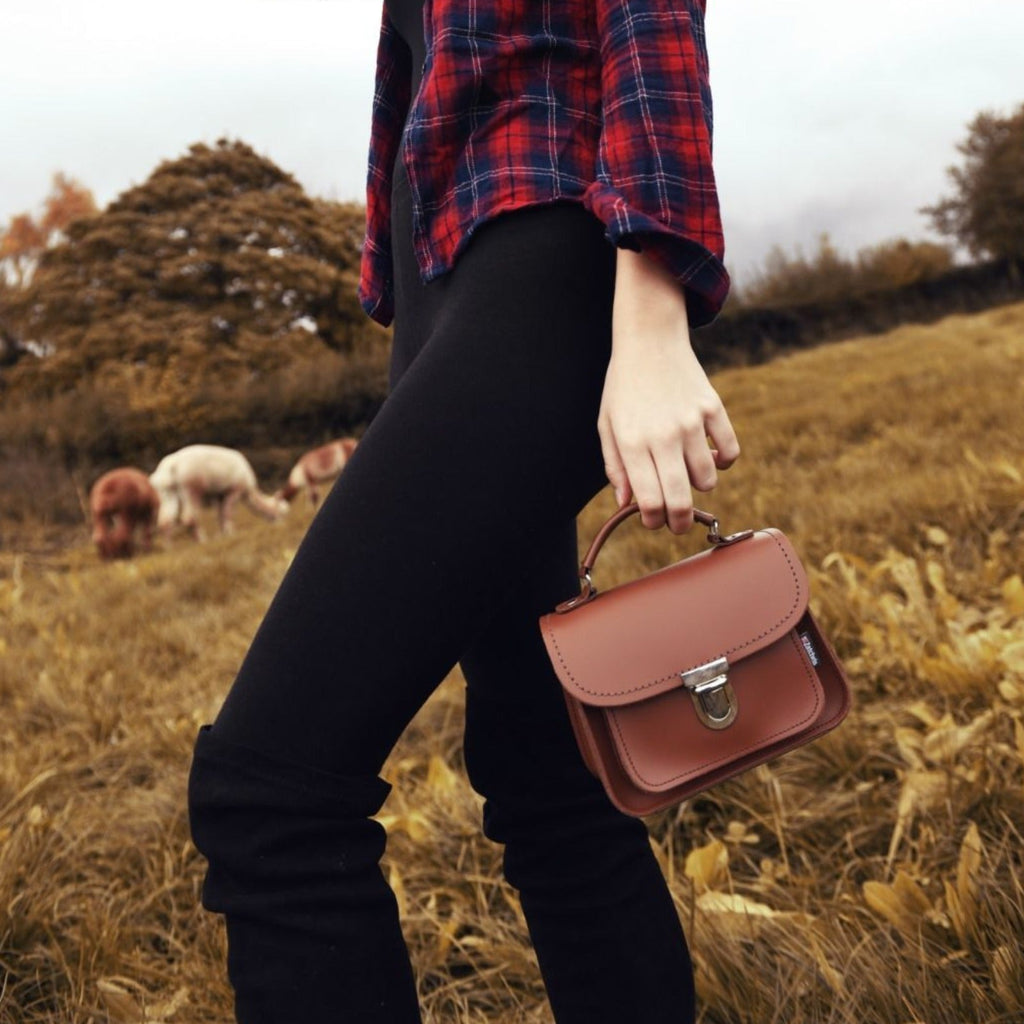 Luna Handmade Leather Bag in Black