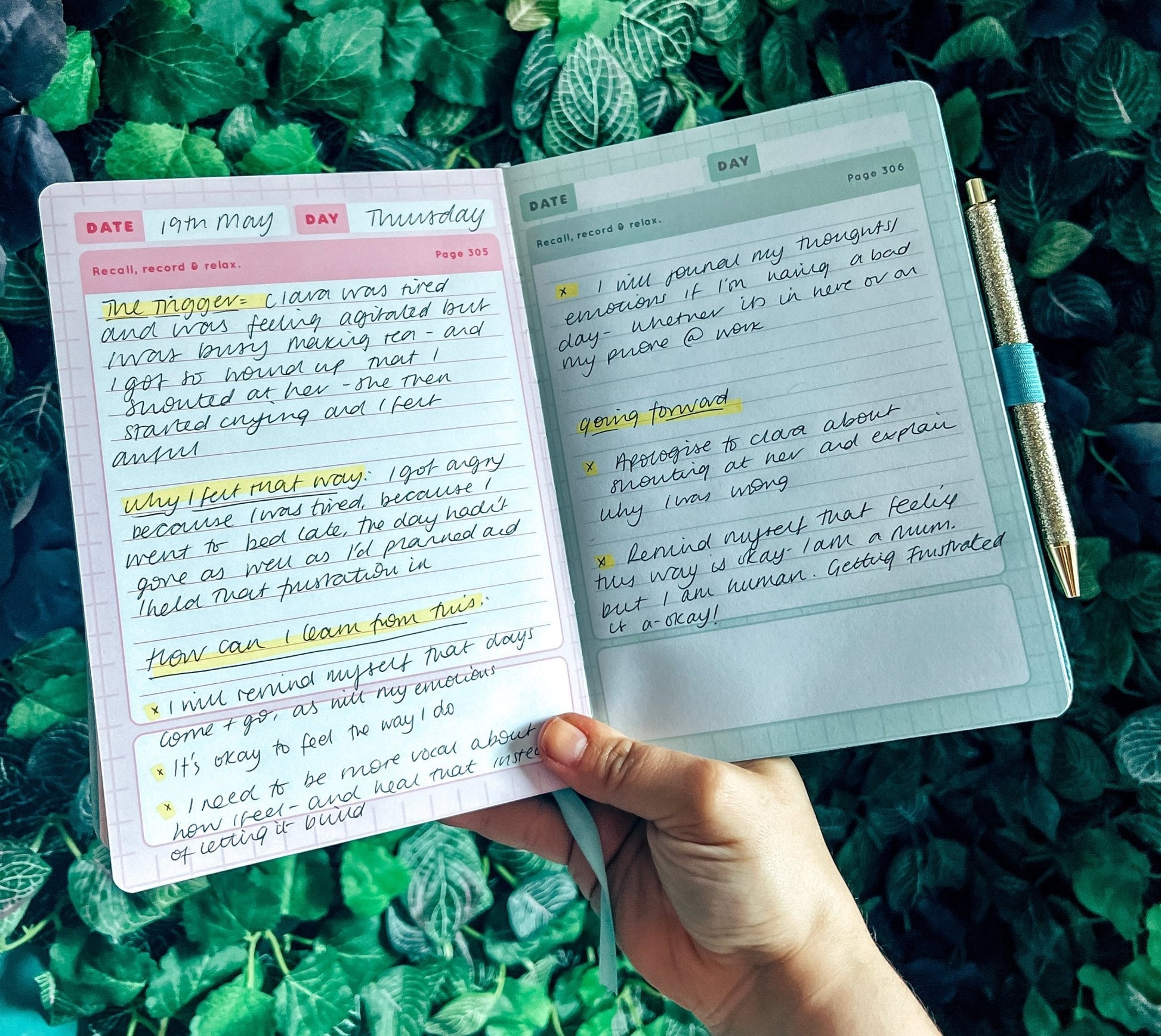 Mindfulness Sleep Journal Deluxe A5 Undated 365 Days