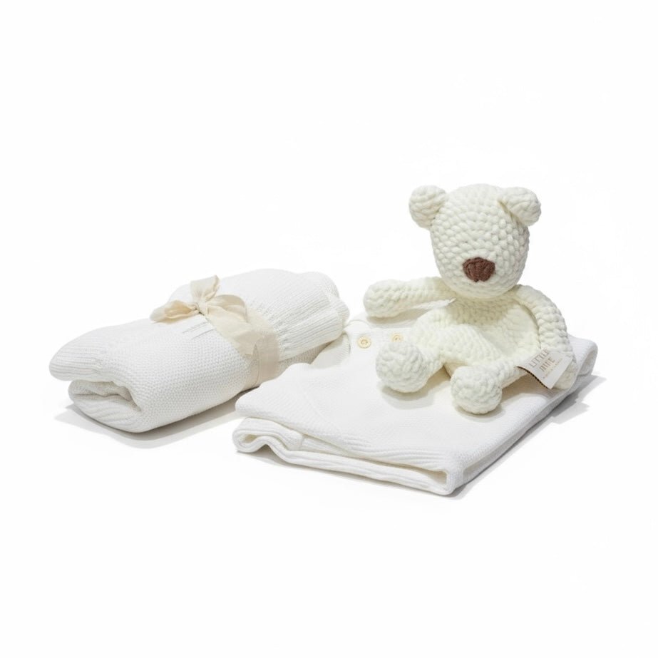 Newborn Knit Gift Box Cream and White 0 to 6 Months