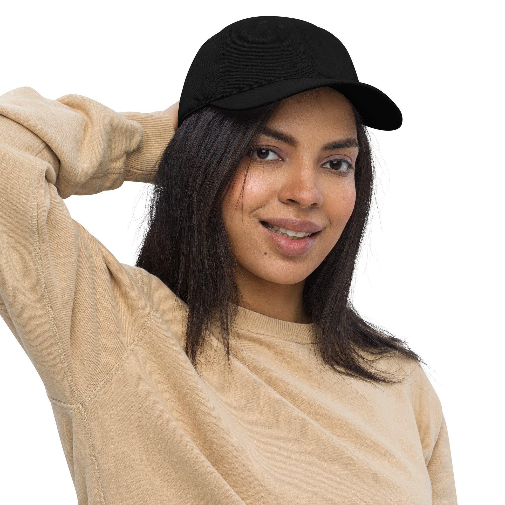 Embroidered P Baseball Cap in Black