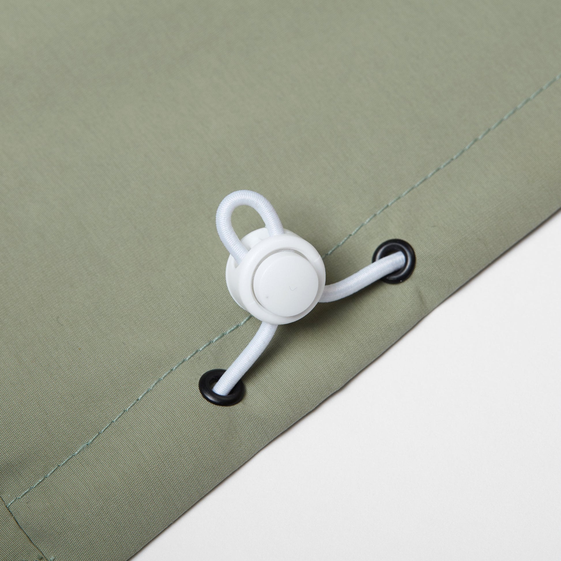 Thin Coat Water Resistant Green and White with Hoodie