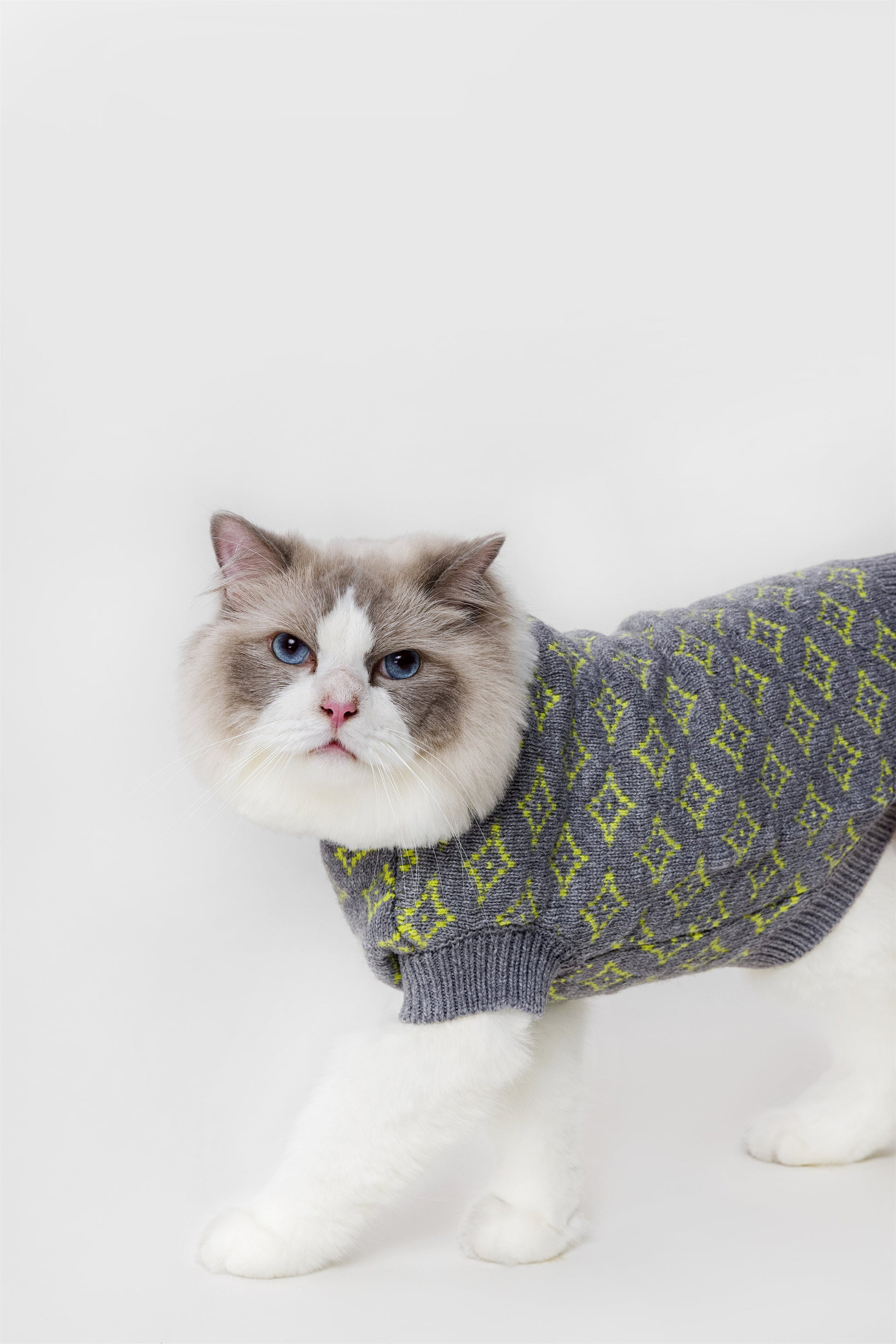 Rhombic Jacquard Sleeveless Jumper