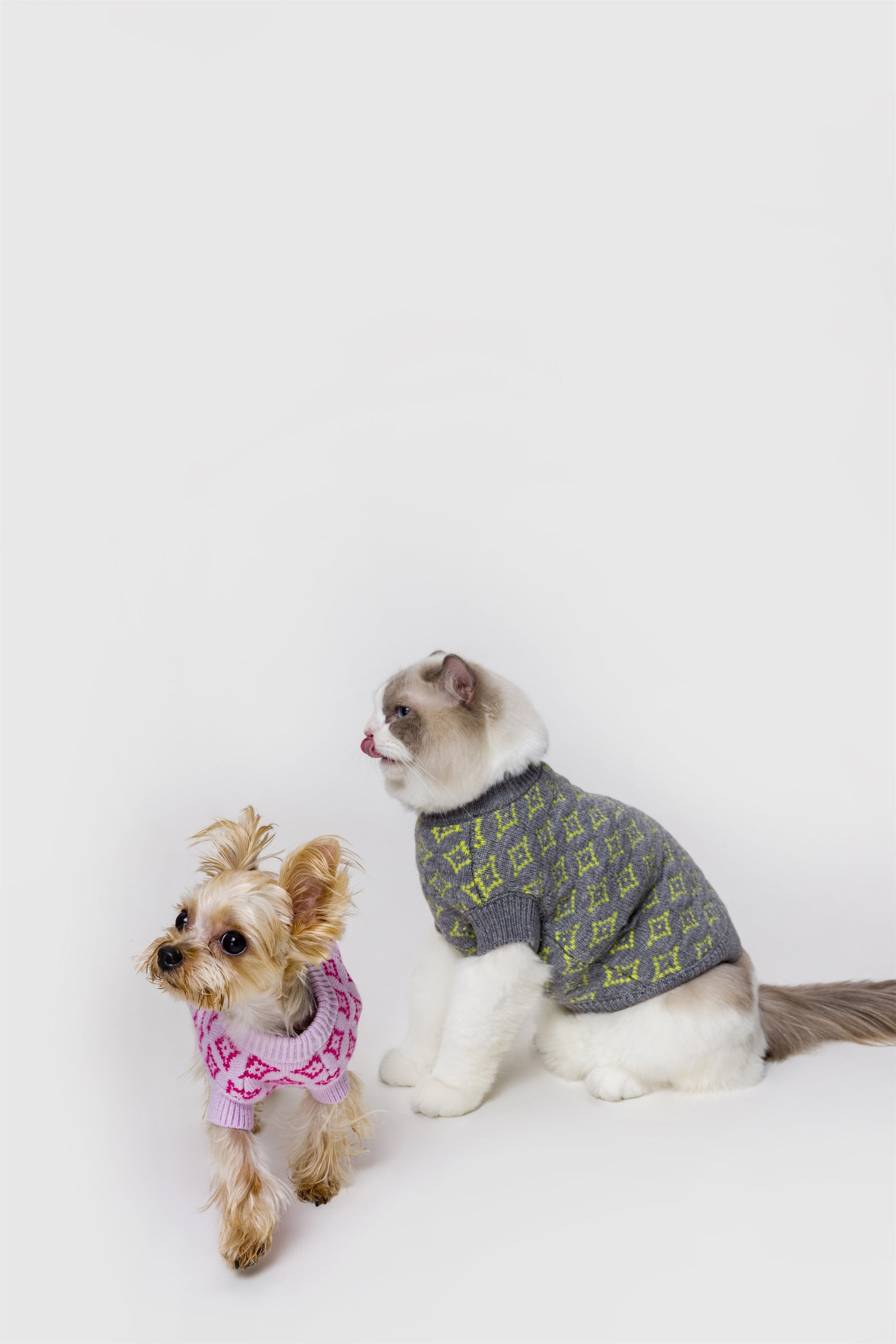 Rhombic Jacquard Sleeveless Jumper