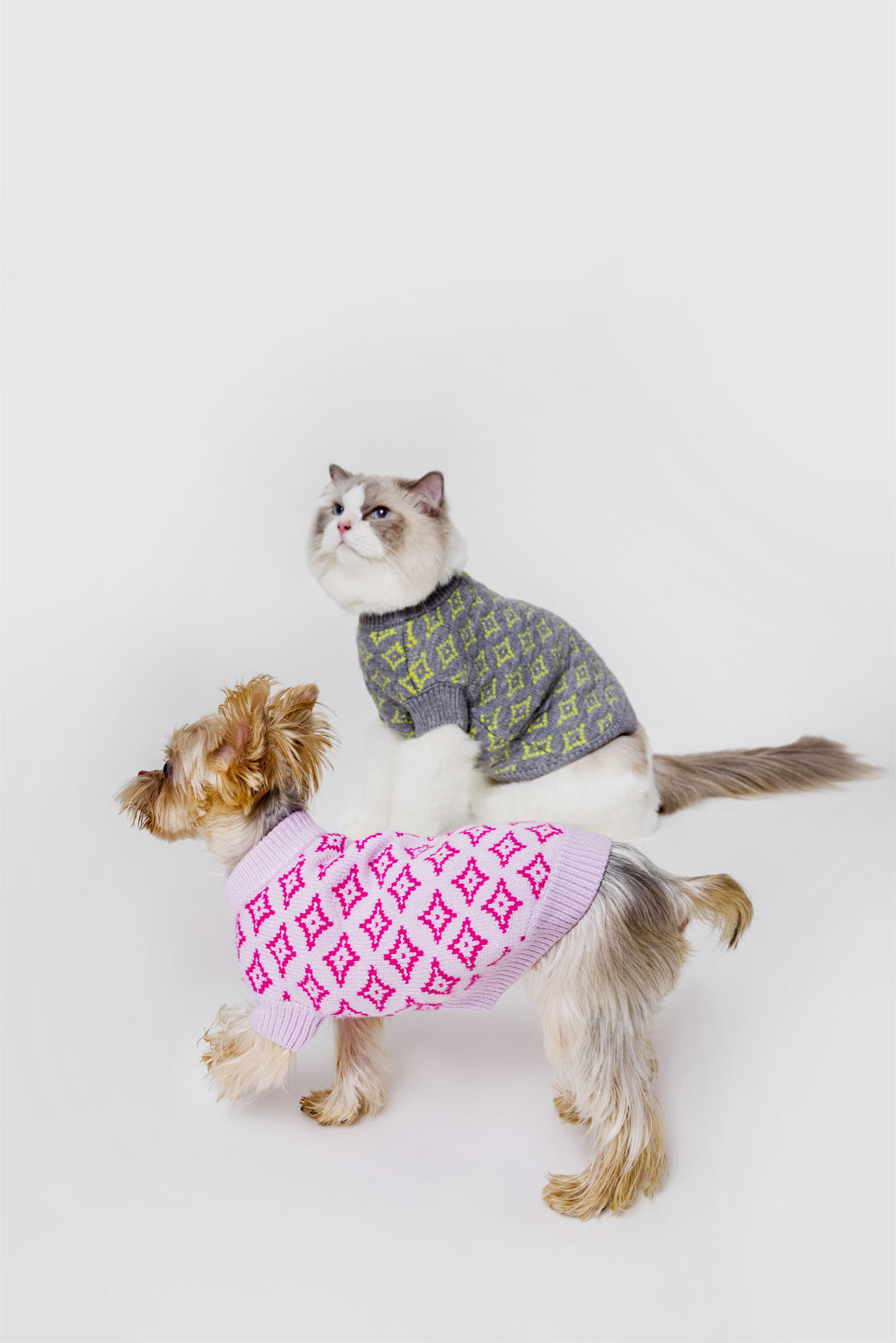 Rhombic Jacquard Sleeveless Jumper