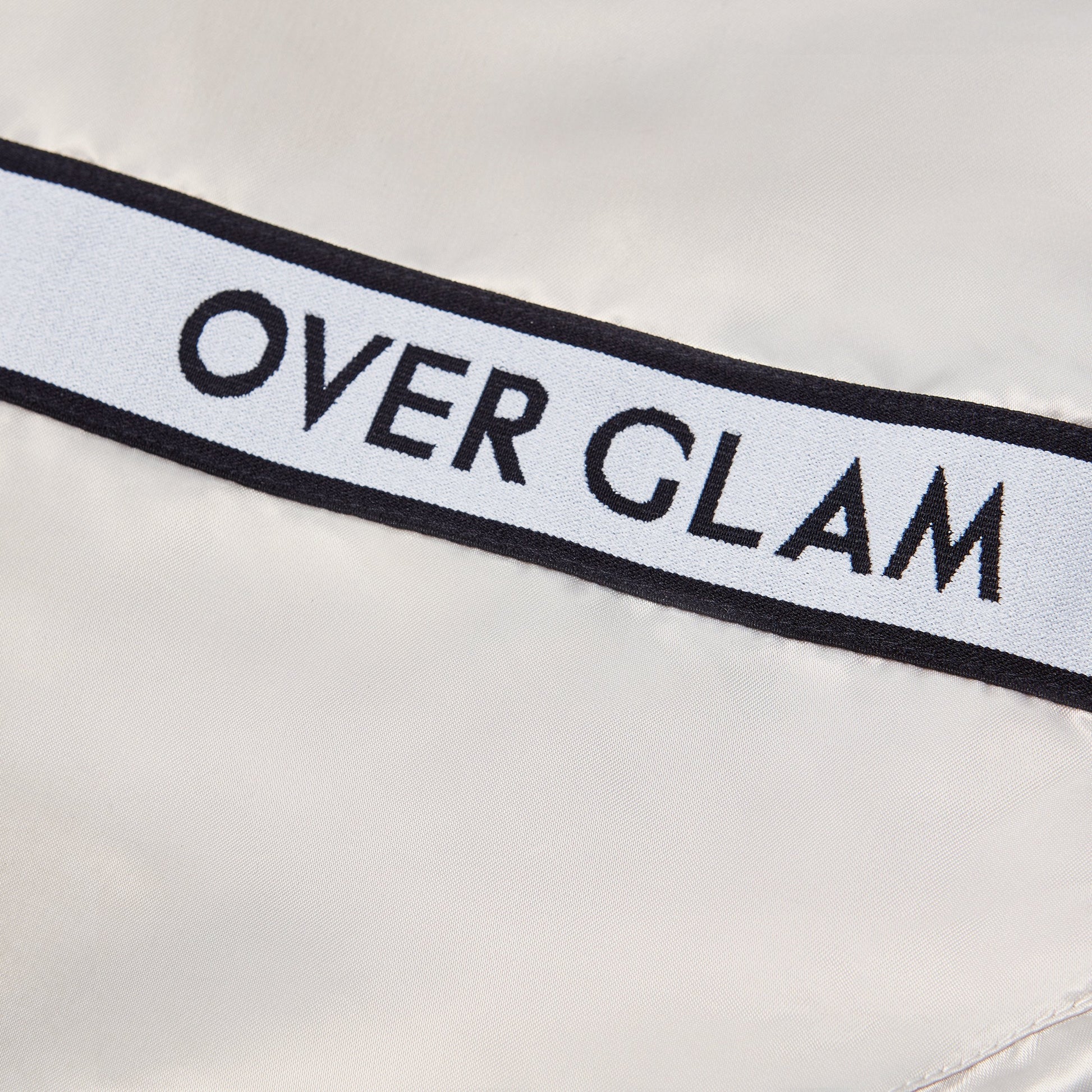 Ribbon Thin Glossy Water Resistant Coat