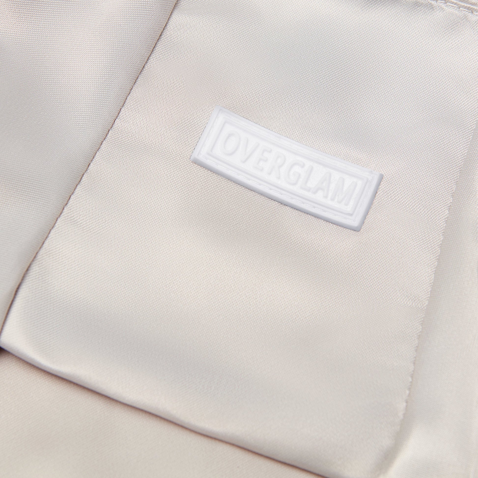 Ribbon Thin Glossy Water Resistant Coat