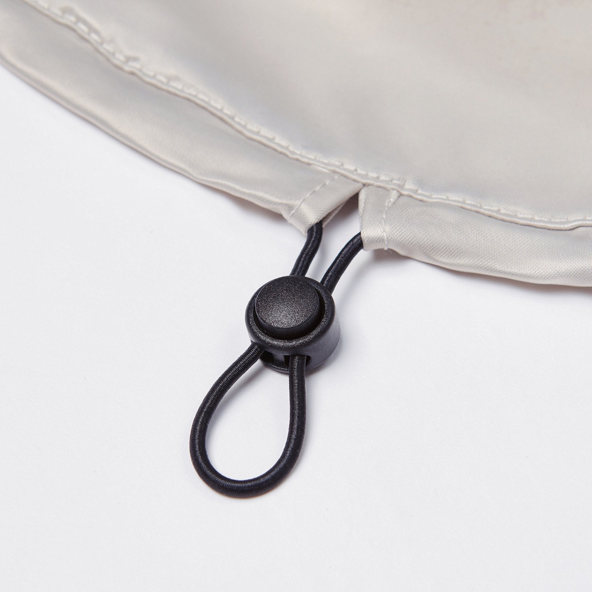 Ribbon Thin Glossy Water Resistant Coat