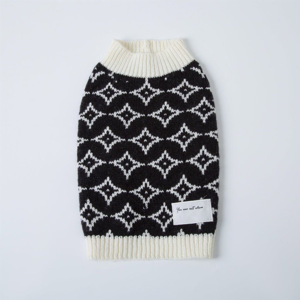 You Are Not Alone Sleeveless Jumper with Floral Pattern