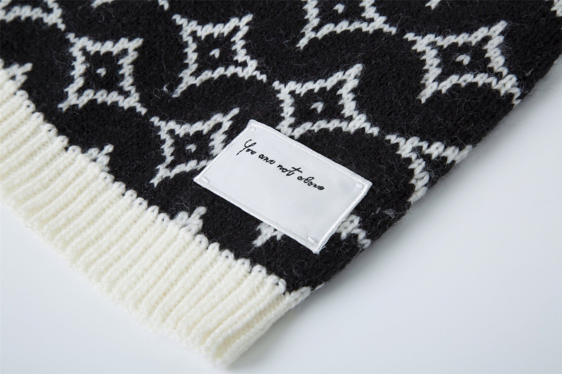 You Are Not Alone Sleeveless Jumper with Floral Pattern