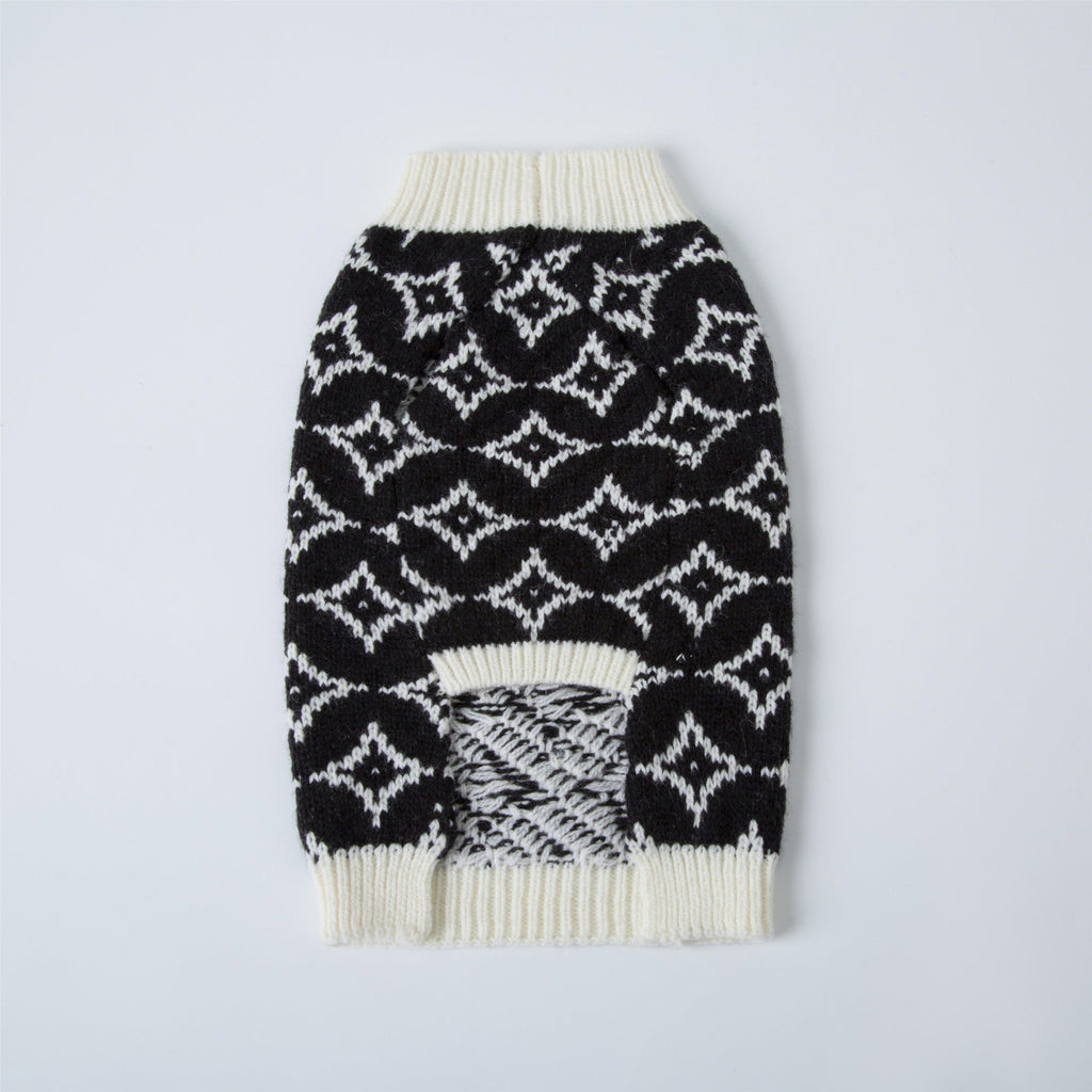 You Are Not Alone Sleeveless Jumper with Floral Pattern