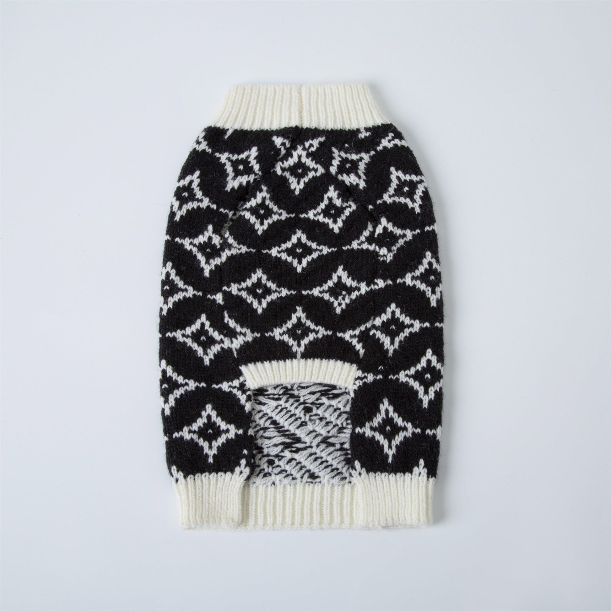 You Are Not Alone Sleeveless Jumper with Floral Pattern