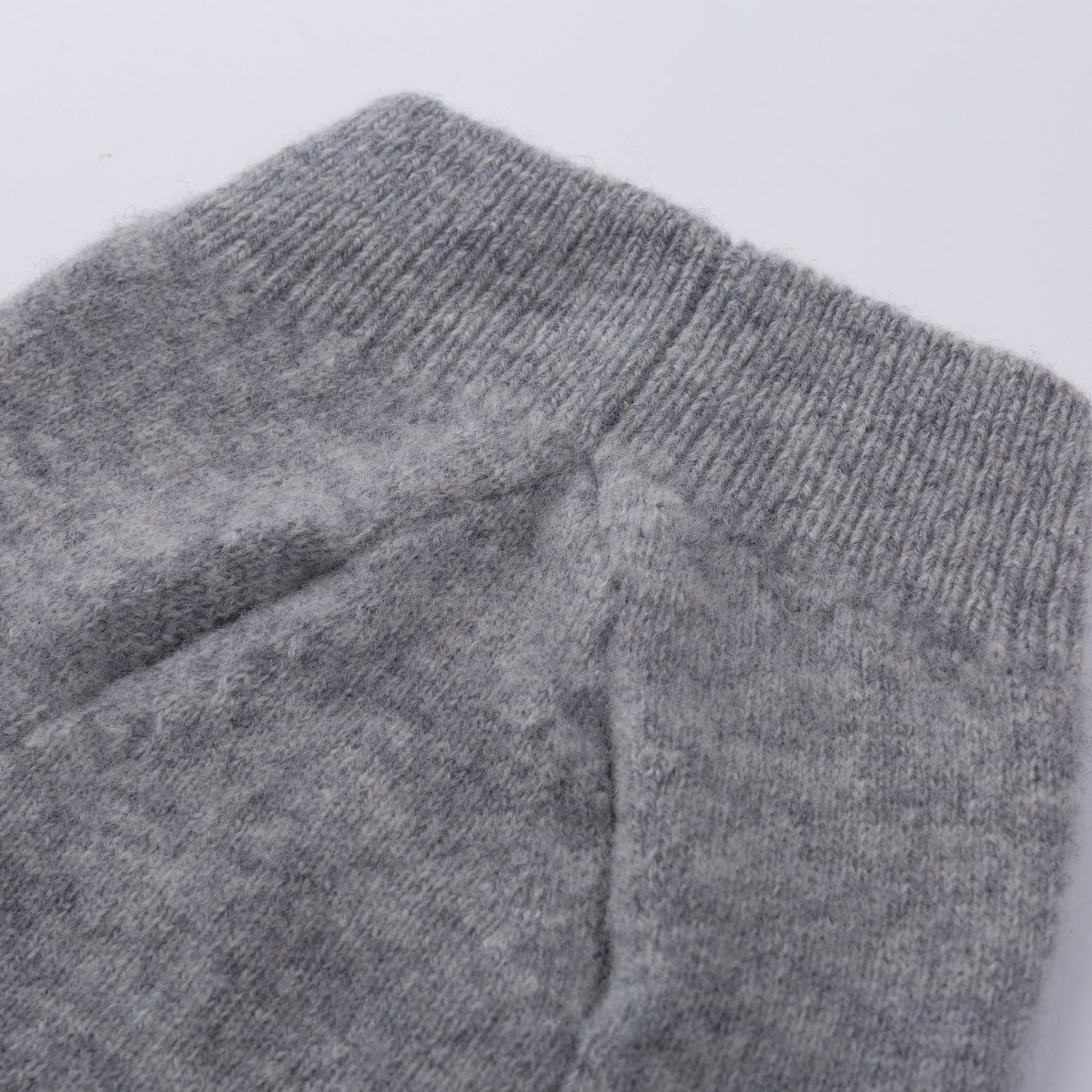 Sleeveless Wool Jumper with Golden Metal Logo