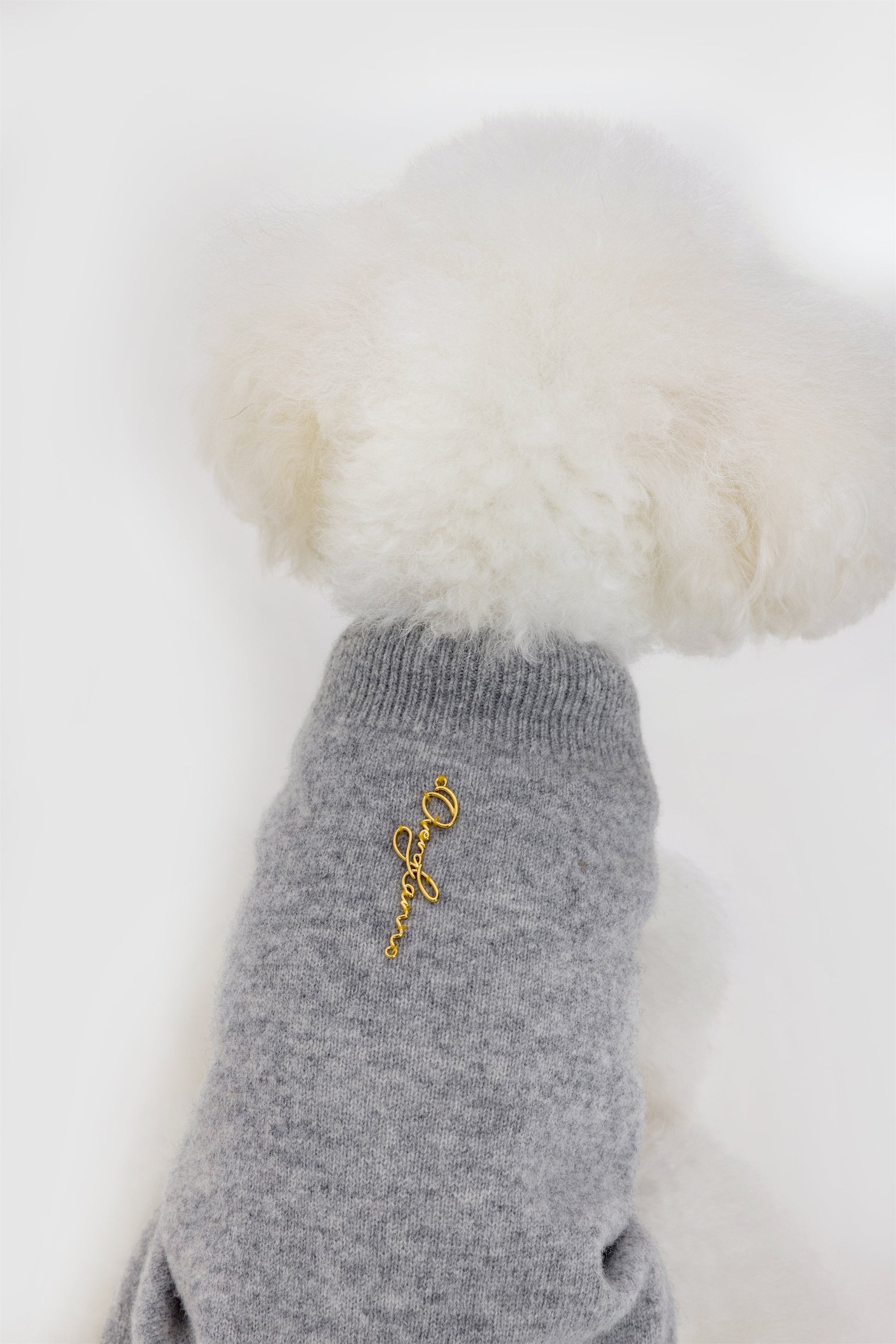 Sleeveless Wool Jumper with Golden Metal Logo