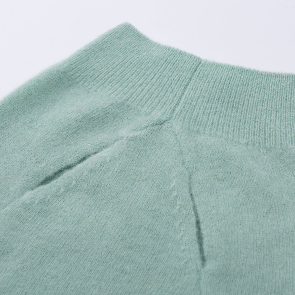 Sleeveless Wool Jumper with Golden Metal Logo