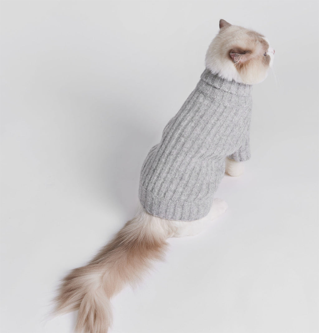 Turtleneck Thick Line Sweater