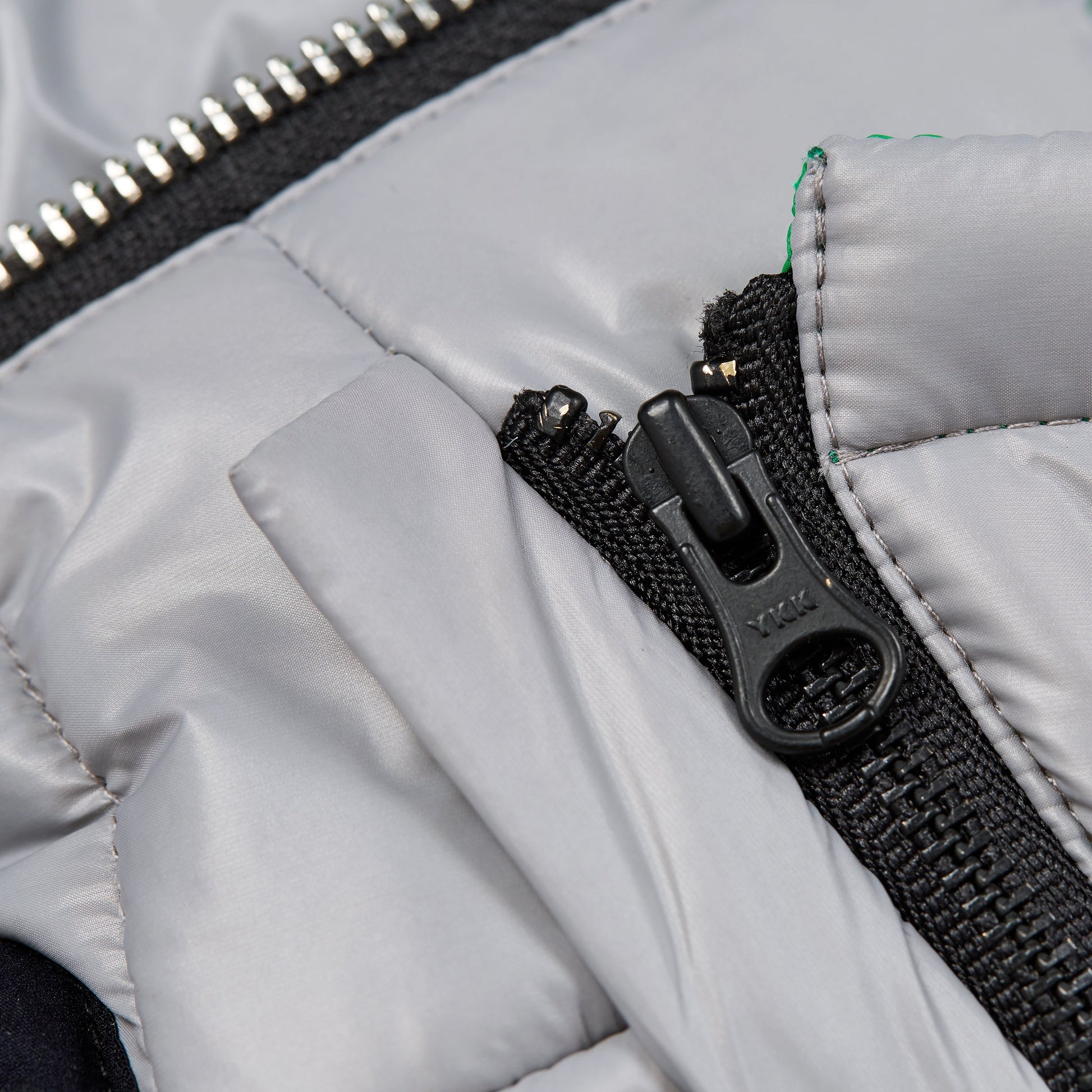 Sleeveless Puffer Jacket with Hood in Grey