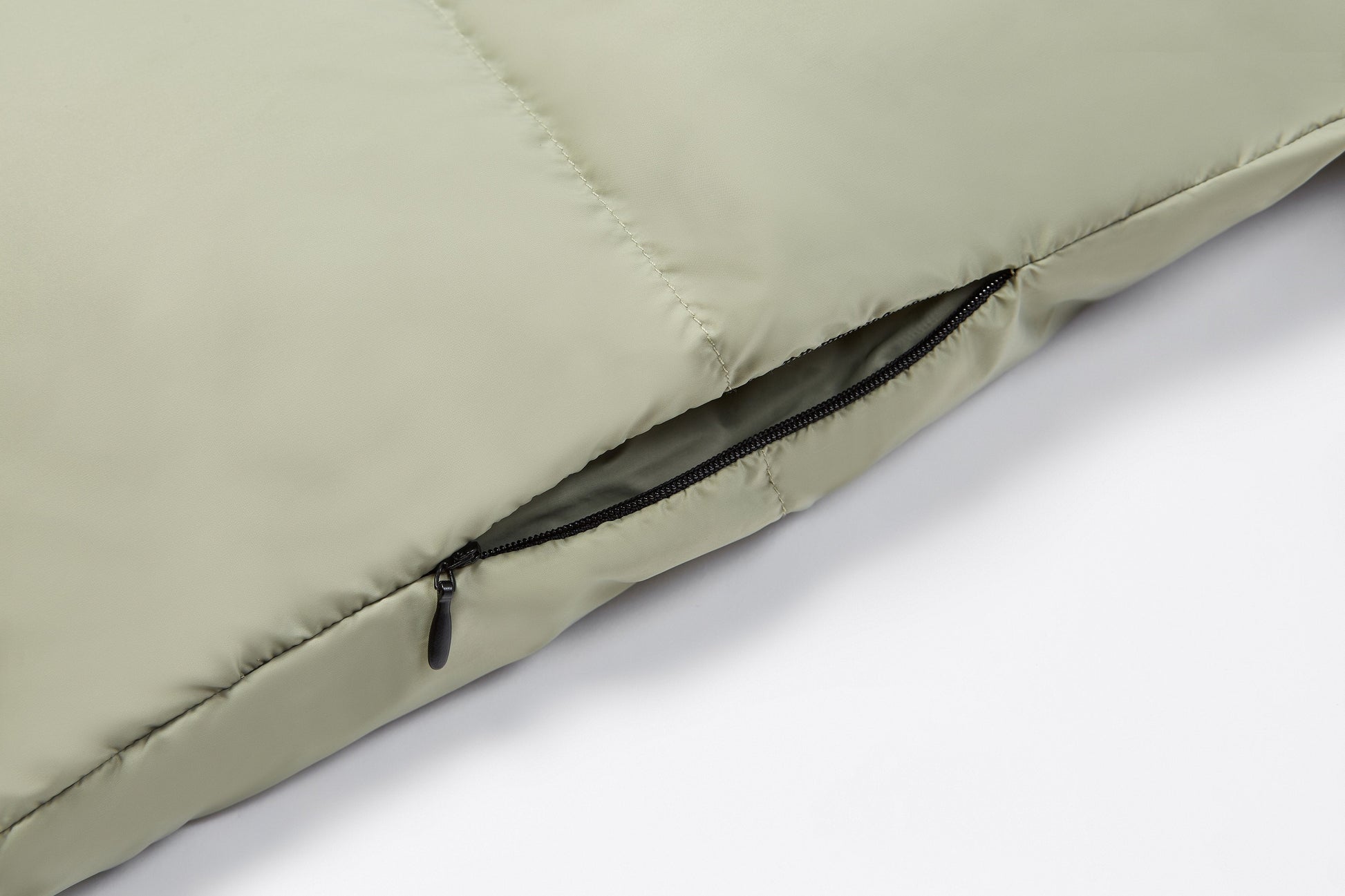 Green Zip Up Puffer Ski Jacket with Hood