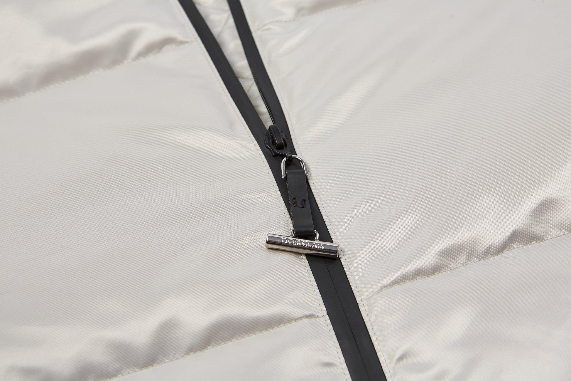 Silver Zip Up Puffer Ski Jacket with Hood