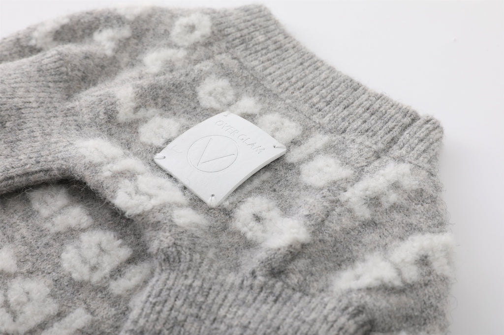 Textured Logo Jumper in Grey