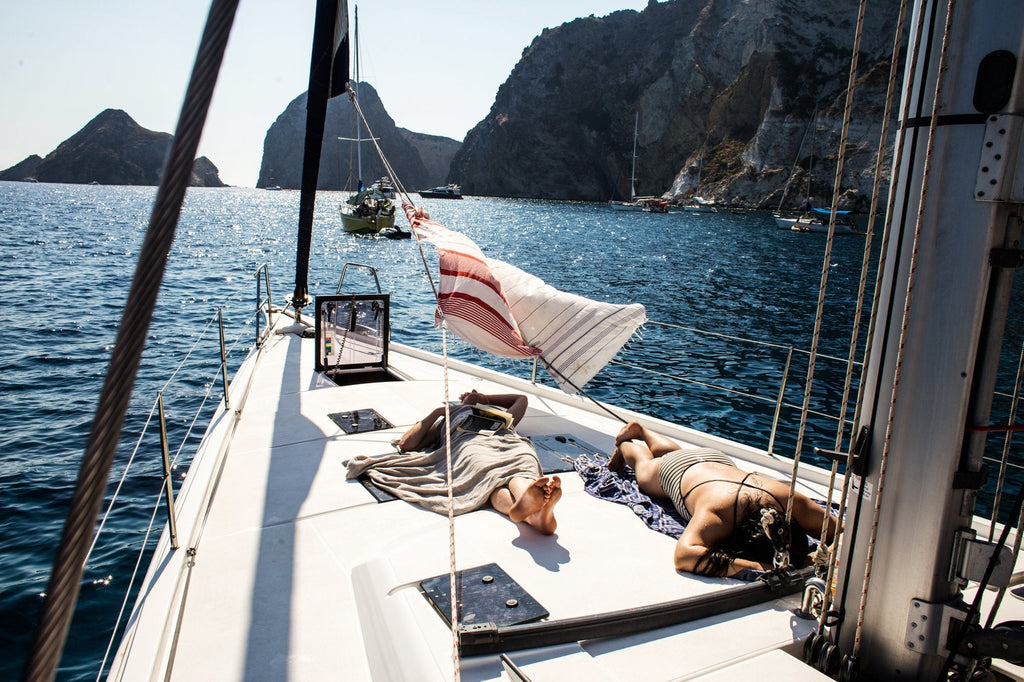 Voyager's Guide to Oceanic Getaways