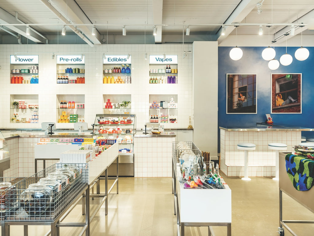 The World's Best Shops: Stories, People, and Your Path to Opening One