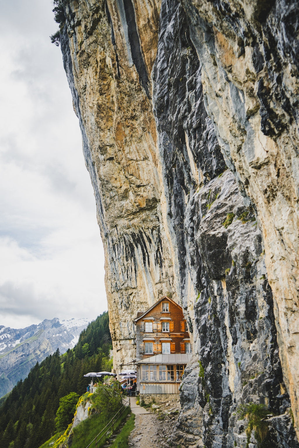 Alpine Refuges: Architecture and Culture of Mountain Shelters