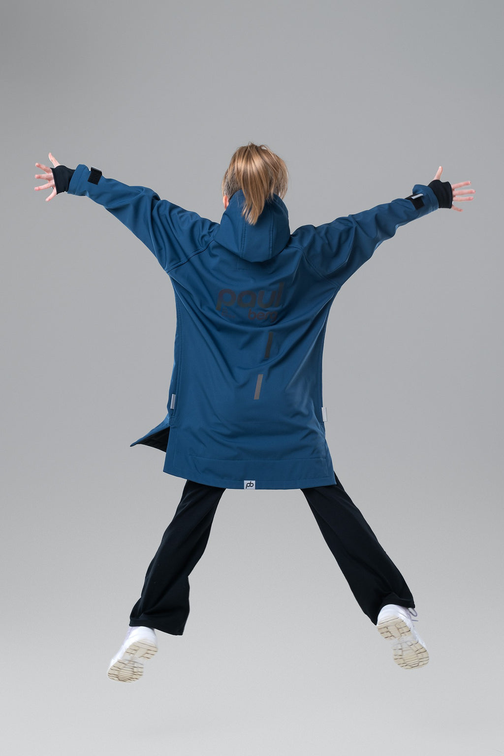 Paul Light Kids Outdoor Robe - Blue