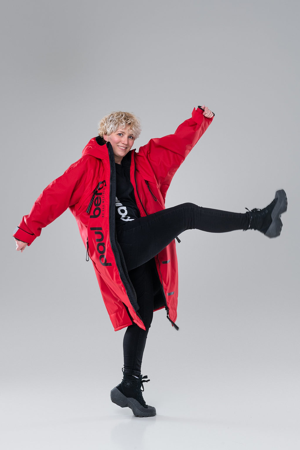 Paul Nordic Changing Robe - Red