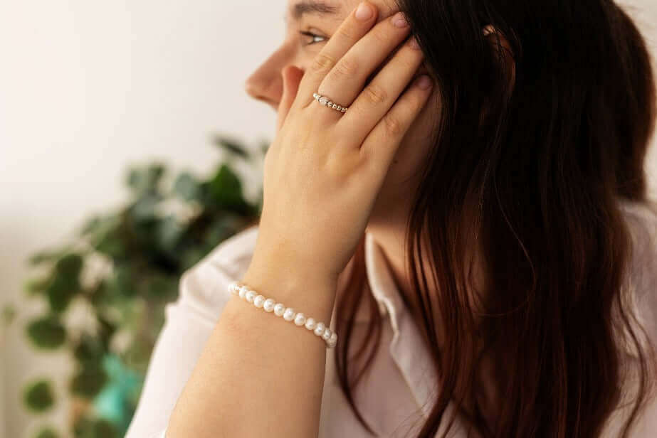 Pearl and Serenity Crystal Bracelet