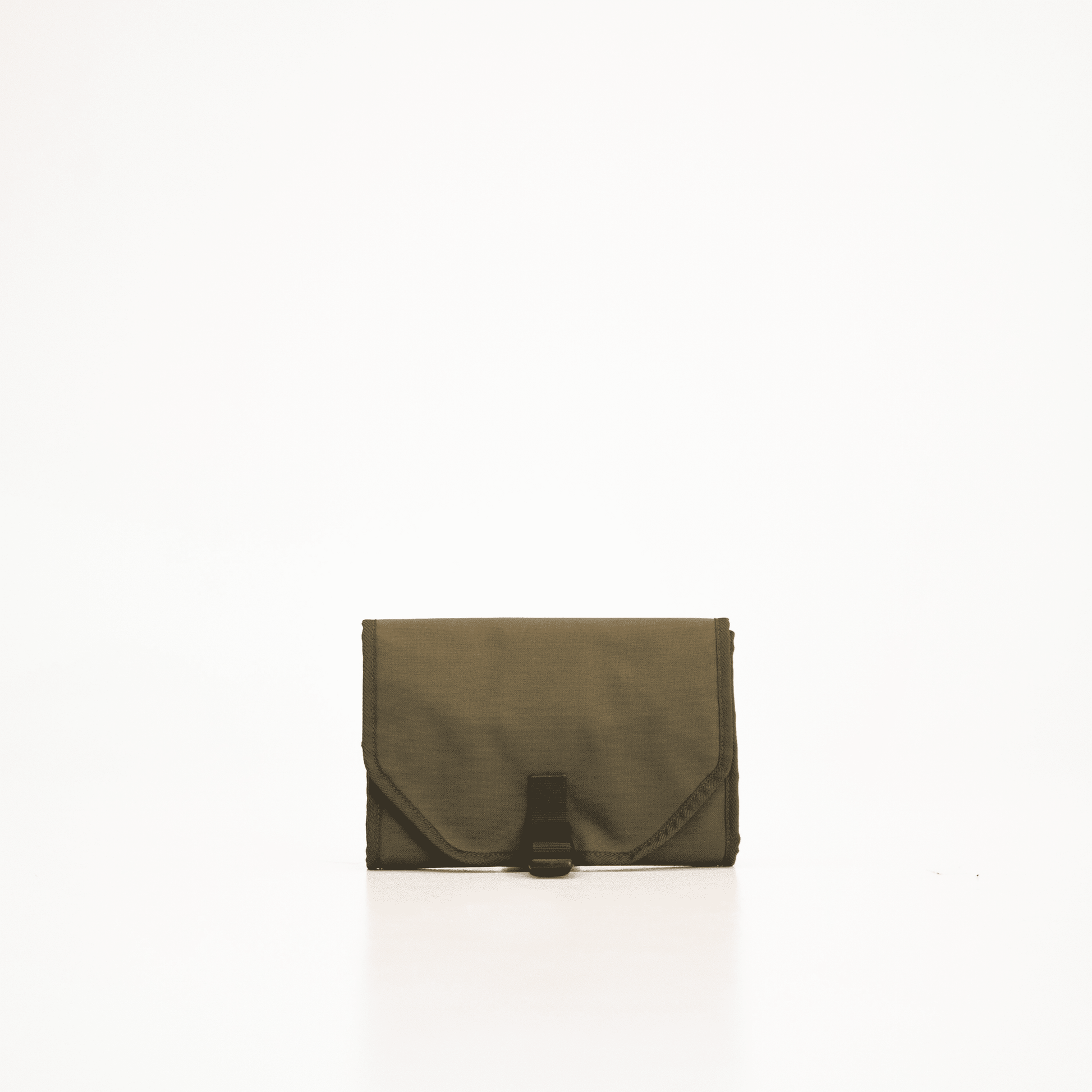 Durable Cordura Wash Bag 121-03 – Military-Grade Quality by Galvi Linda at www.brixbailey.com