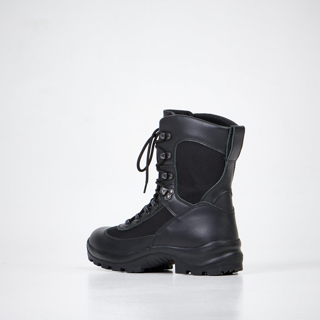 Conquer Any Terrain with the Waterproof Leather and Textile Military Boots 732 by Samelin at www.brixbailey.com
