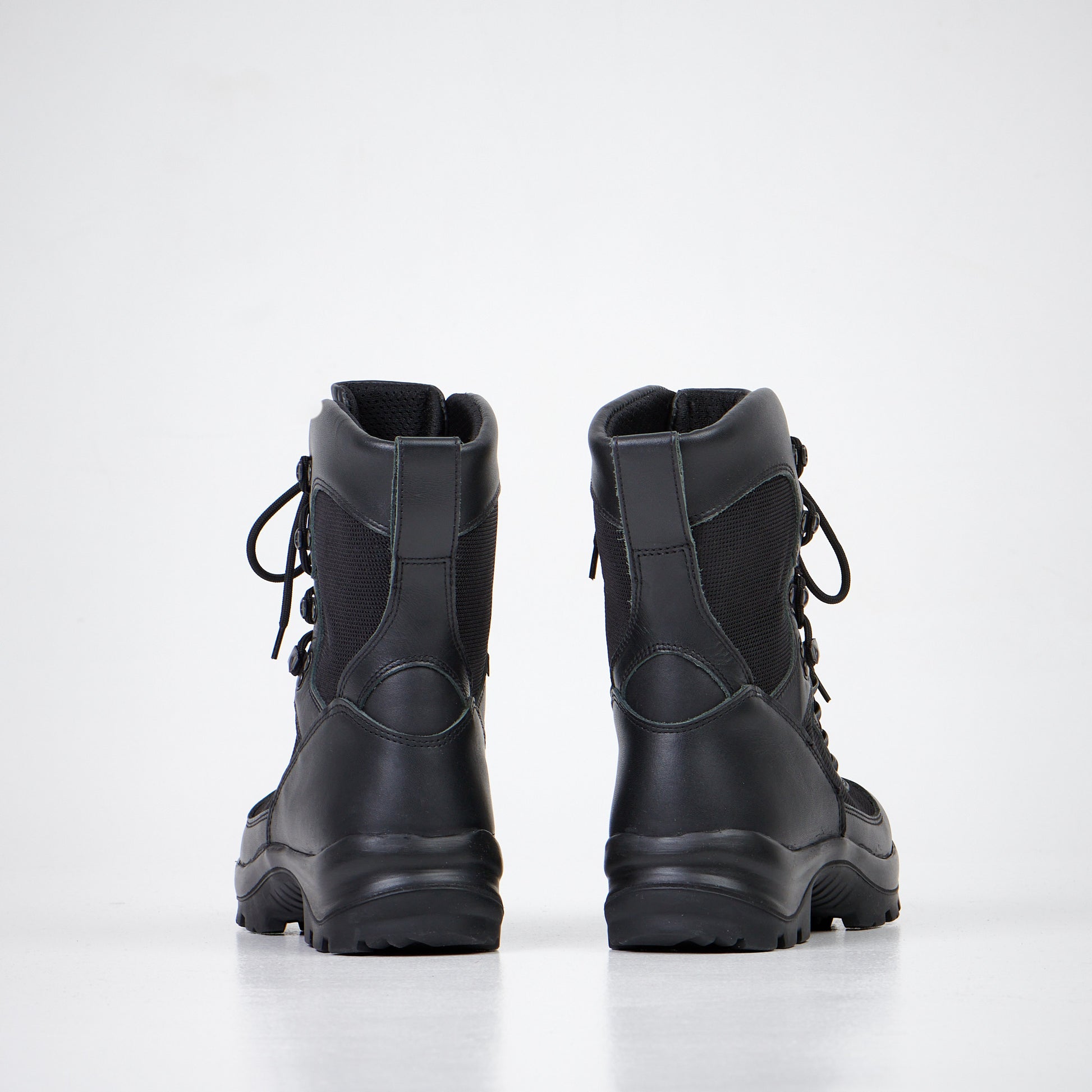 Conquer Any Terrain with the Waterproof Leather and Textile Military Boots 732 - Ultimate Protection and Performance by Samelin at www.brixbailey.com