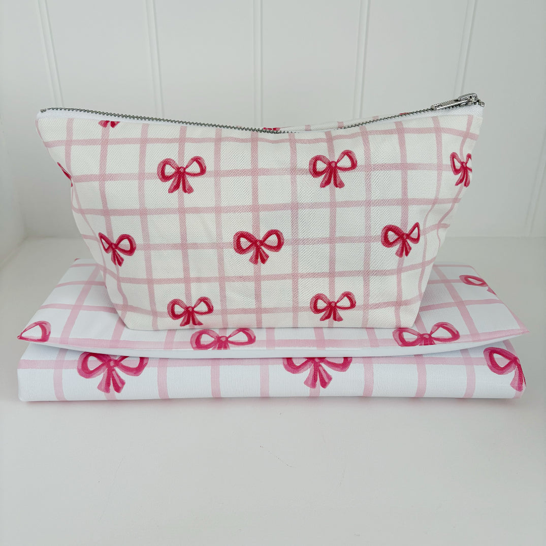 Nappy Wallet - Pink Bows