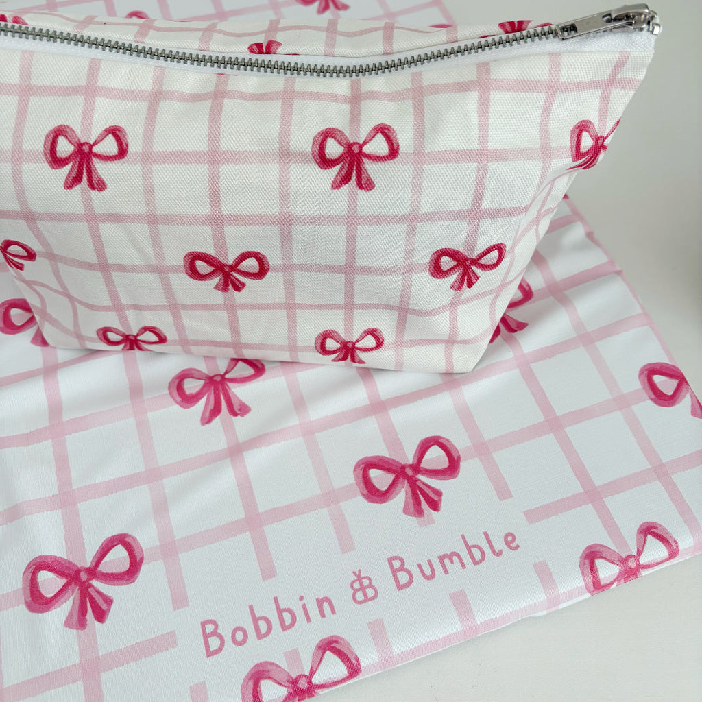 Nappy Wallet - Pink Bows